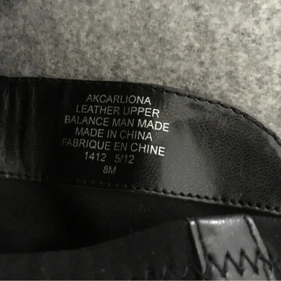 Anne Klein Riding Boot, Size 8 - Picture 7 of 8